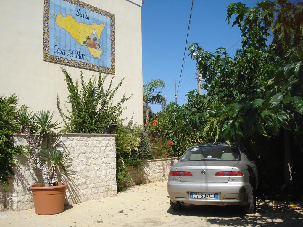 Residence Casa Del Mar Sicilia Marina di Modica Bagian luar foto